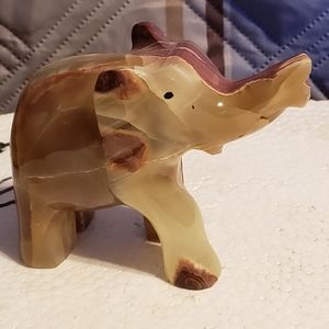 Marble/Onyx sculptured 4in Elephant